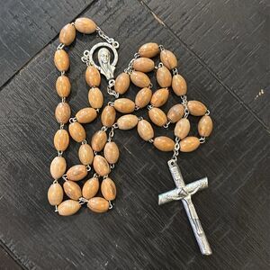 Vintage Wood Simulated Italy Beaded Rosary Mother Mary Religious Necklace​